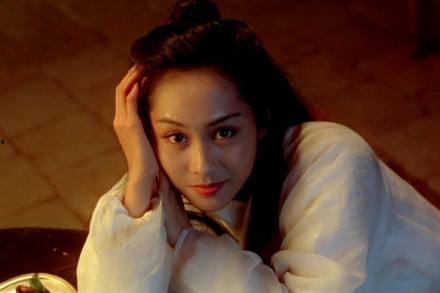 大话娱乐吃瓜美少女,揭秘吃瓜美少女背后的故事  第3张